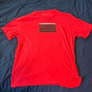 Under Armour t shirt